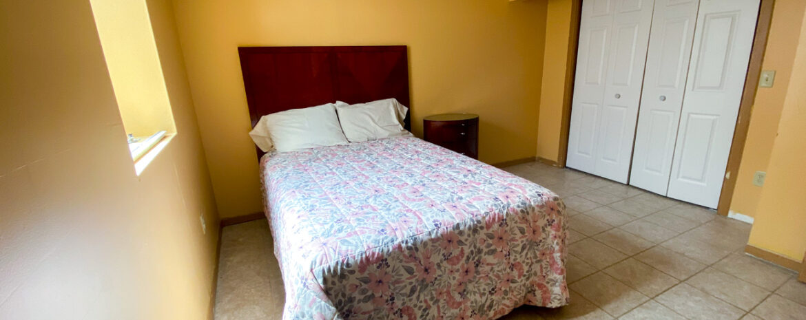 Andover Home057