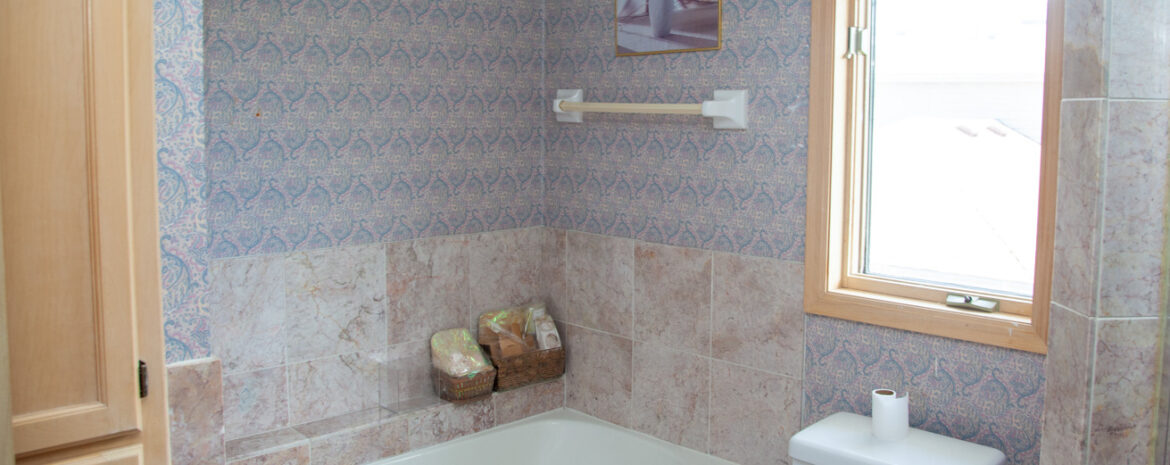 Andover Home060